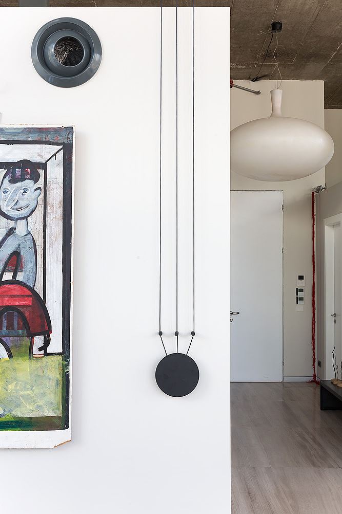 Florentine Project גוף תאורה בקירות הדירה בעיצובו של קמחי דורי
