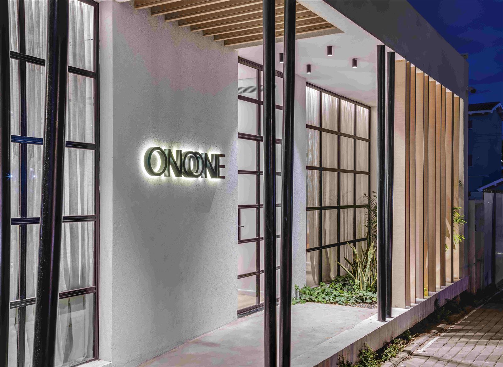 sales office - onone תאורת חוץ מבית דורי קמחי