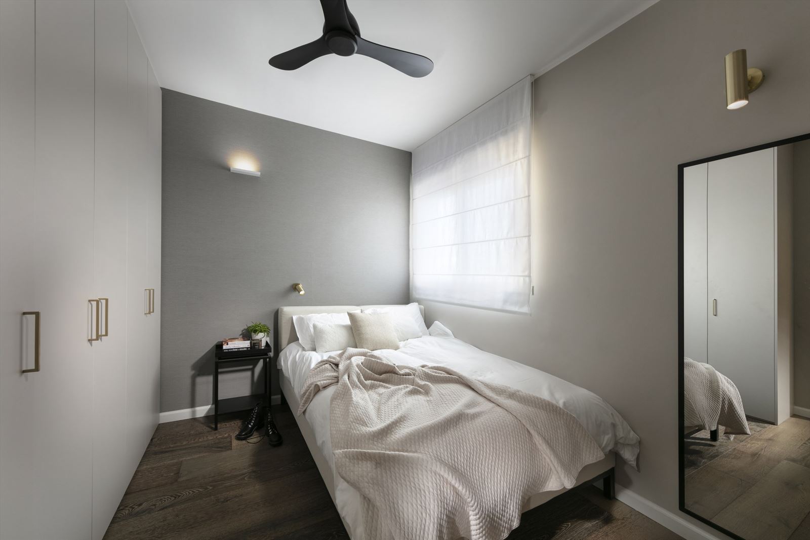 עיצוב גופי תאורה בחדר שינה מבית קמחי תאורה