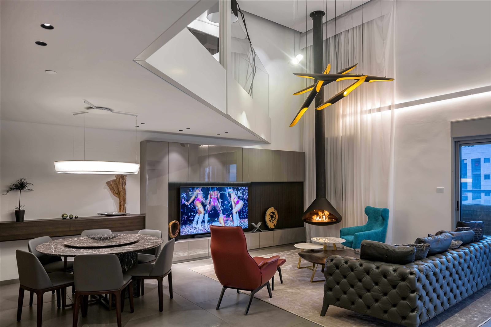 פרויקט תאורה - Lighting in a private home