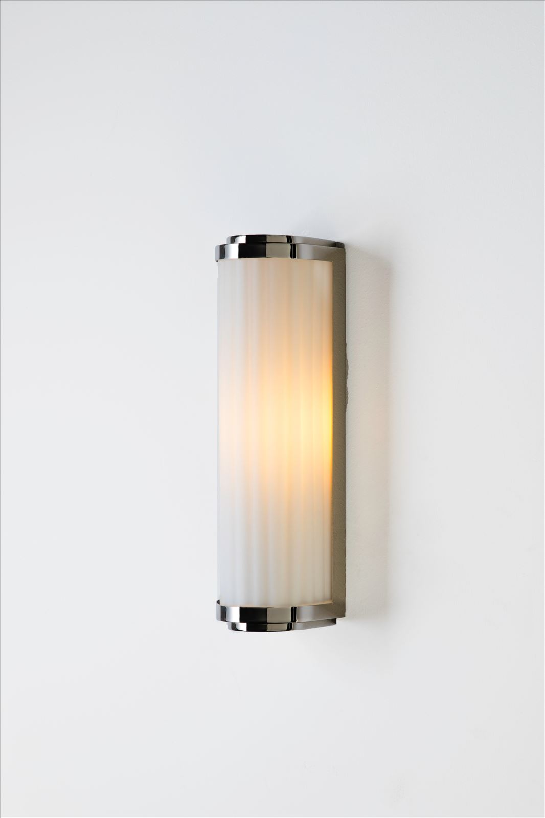 גופי תאורה בקטגוריית: מנורות קיר  ,שם המוצר: Tubino Opal