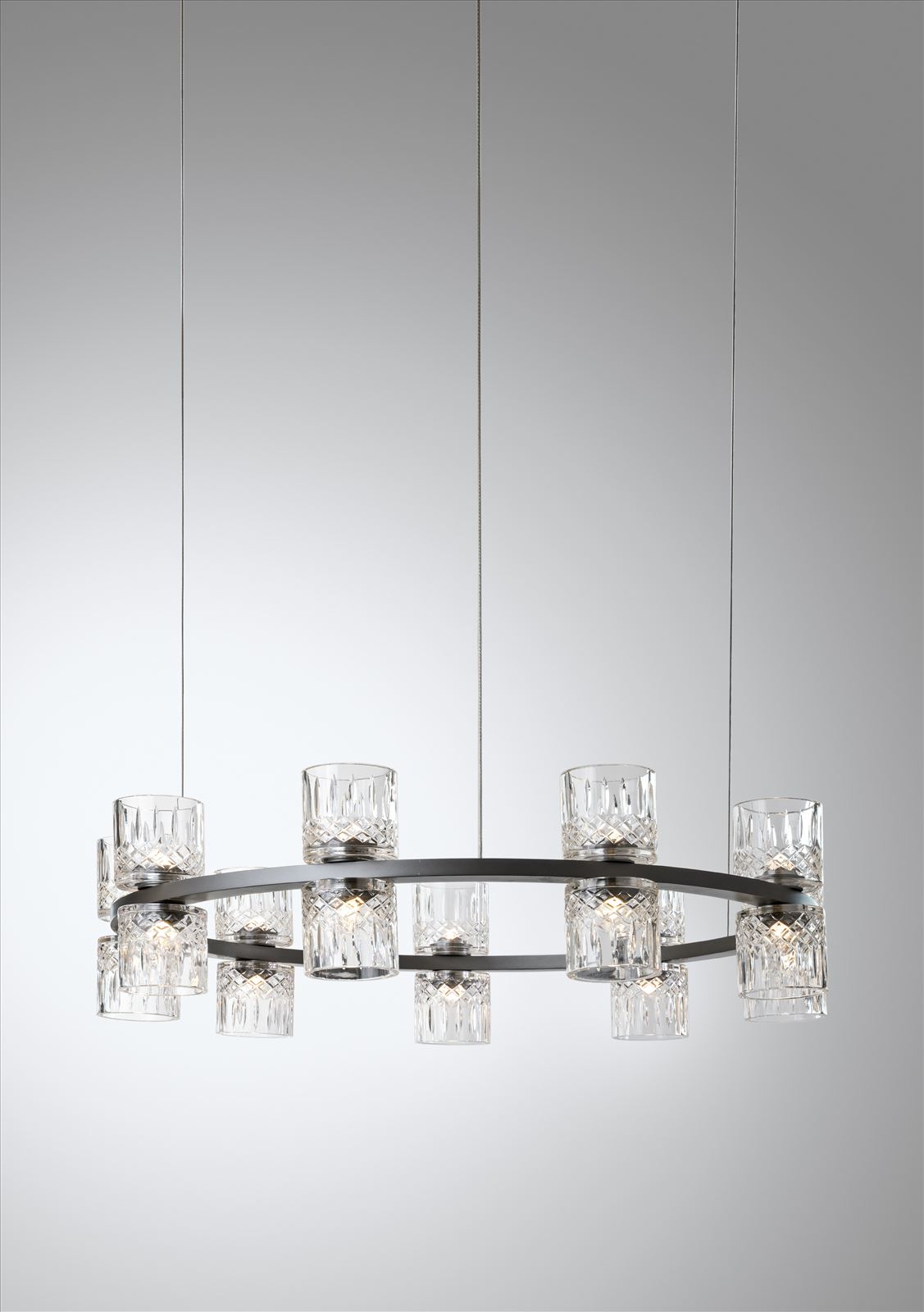 גופי תאורה בקטגוריית: מנורות תליה ,שם המוצר: מ. תליה VERA עגול