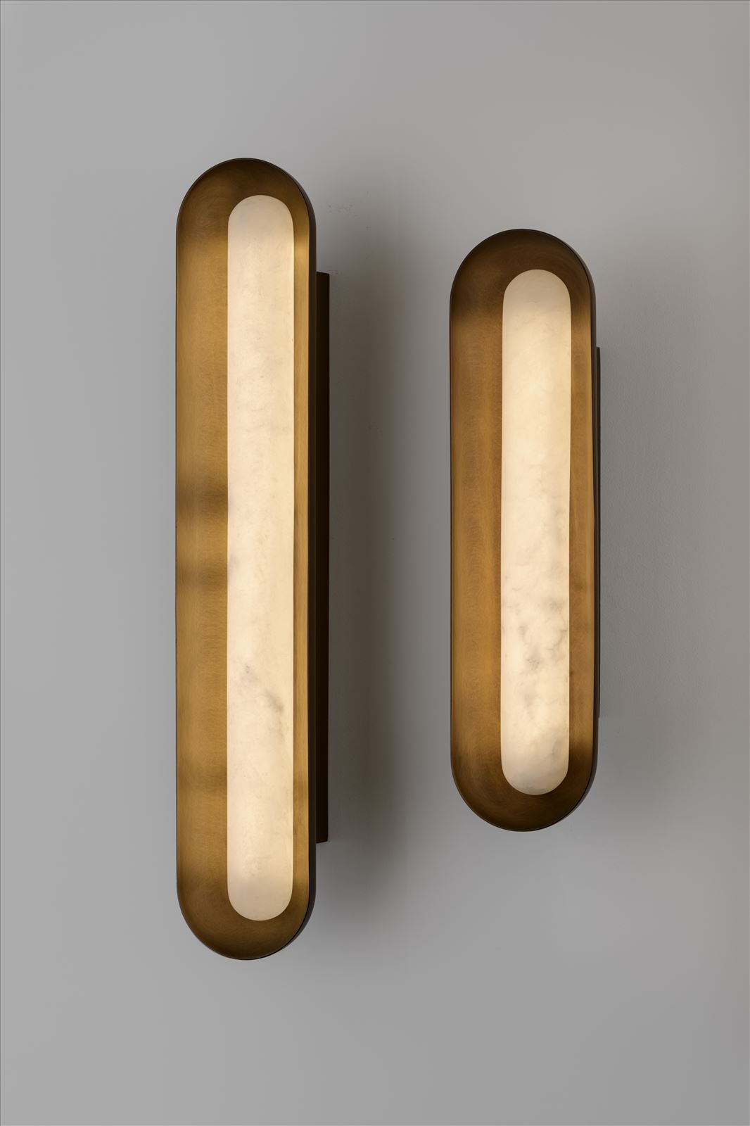 גופי תאורה בקטגוריית: מנורות קיר  ,שם המוצר: מנורת קיר FUGI א-40 