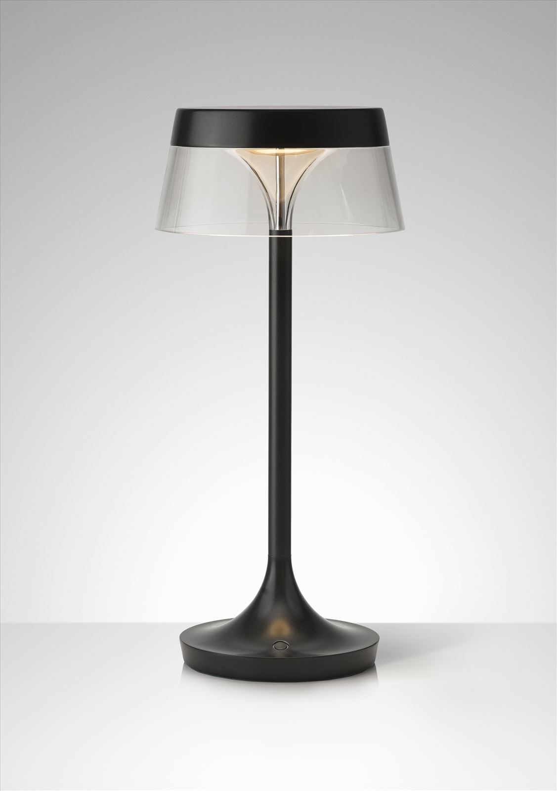 גופי תאורה בקטגוריית: מנורות שולחן  ,שם המוצר: מנורת שולחן KIM  LAIRUS נטענת USB