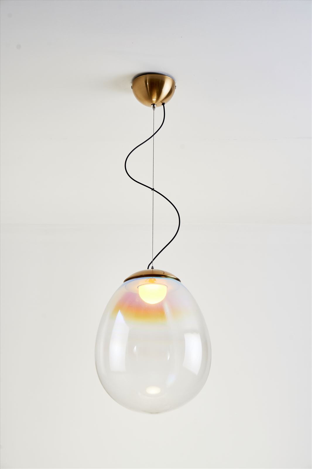 גופי תאורה בקטגוריית: מנורות תליה ,שם המוצר: מ. תליה SIAA קטן 